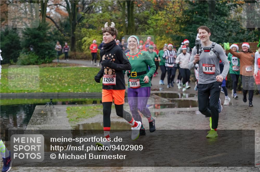 07.12.2025 - St. Pauli X-Mass-Run No. 15 Michael Burmester http://msf.ph/oto/9402909 07.12.2025 10:44:45 Laufen 15, 1208, 505, 514, 3124, 1556 meine-sportfotos.de