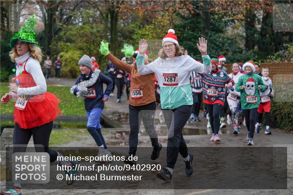 07.12.2025 - St. Pauli X-Mass-Run No. 15 Michael Burmester http://msf.ph/oto/9402920 07.12.2025 10:44:47 Laufen 1049, 564, 1556, 15, 1287, 3136, 1309, 3124, 1626 meine-sportfotos.de