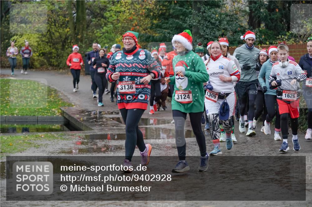 07.12.2025 - St. Pauli X-Mass-Run No. 15 Michael Burmester http://msf.ph/oto/9402928 07.12.2025 10:44:49 Laufen 3136, 1309, 3124, 1626, 60 meine-sportfotos.de