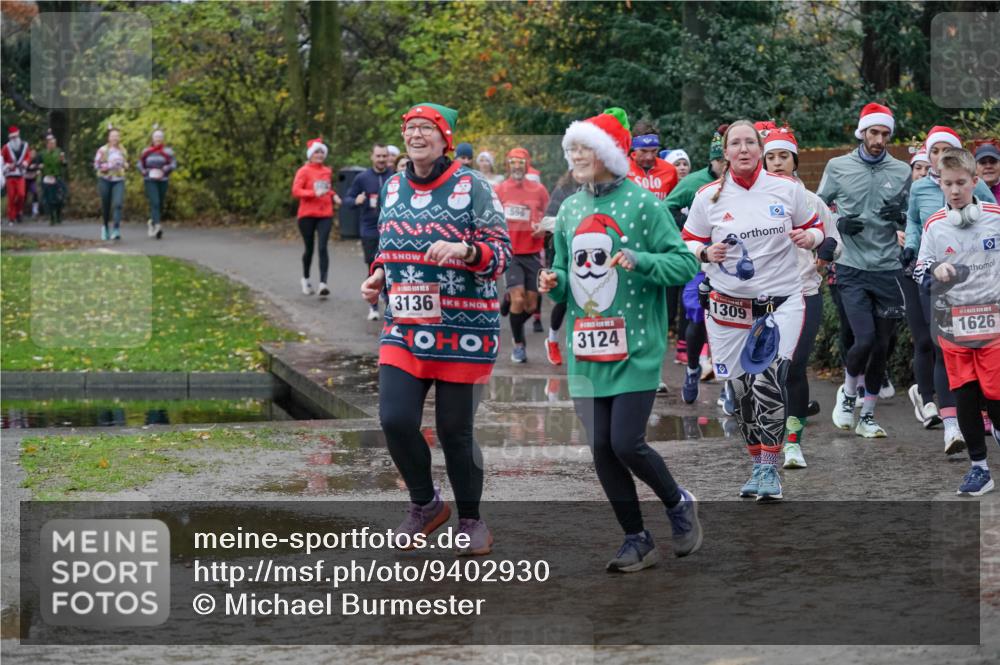 07.12.2025 - St. Pauli X-Mass-Run No. 15 Michael Burmester http://msf.ph/oto/9402930 07.12.2025 10:44:49 Laufen 3136, 1309, 3124, 1626 meine-sportfotos.de
