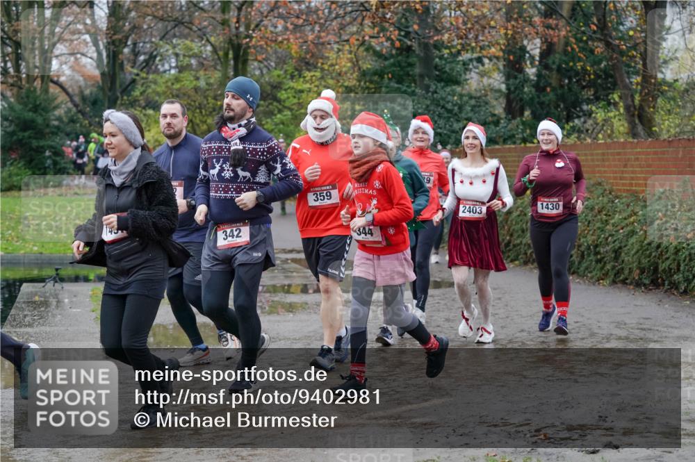 07.12.2025 - St. Pauli X-Mass-Run No. 15 Michael Burmester http://msf.ph/oto/9402981 07.12.2025 10:45:00 Laufen 342, 359, 344, 9, 1430, 2403 meine-sportfotos.de