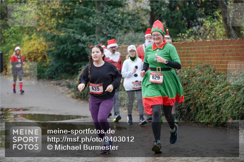 07.12.2025 - St. Pauli X-Mass-Run No. 15 Michael Burmester http://msf.ph/oto/9403012 07.12.2025 10:45:07 Laufen 635, 1509, 5, 629 meine-sportfotos.de