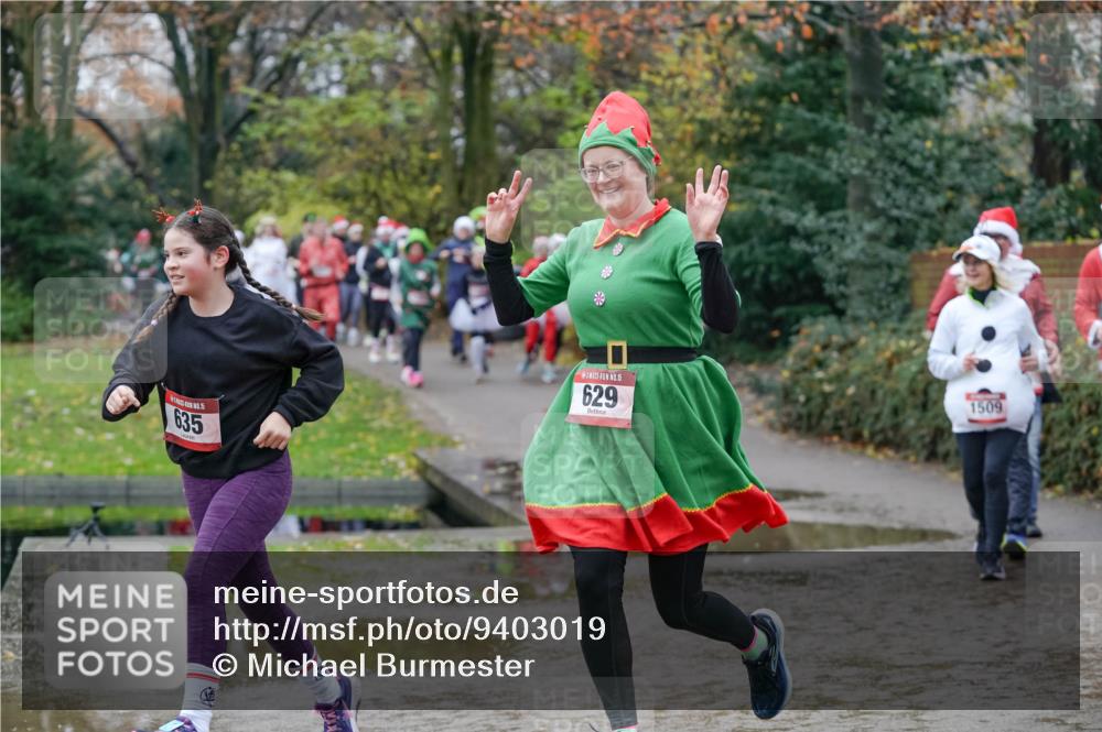 07.12.2025 - St. Pauli X-Mass-Run No. 15 Michael Burmester http://msf.ph/oto/9403019 07.12.2025 10:45:08 Laufen 635, 15, 629, 1509 meine-sportfotos.de