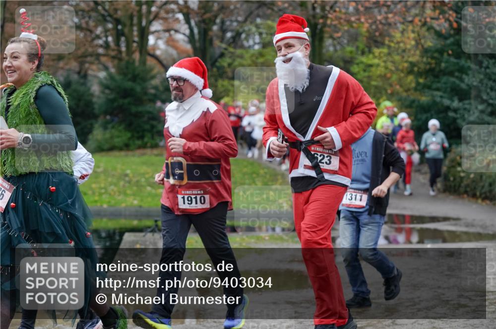 07.12.2025 - St. Pauli X-Mass-Run No. 15 Michael Burmester http://msf.ph/oto/9403034 07.12.2025 10:45:12 Laufen 15, 1910, 5, 623, 1311 meine-sportfotos.de