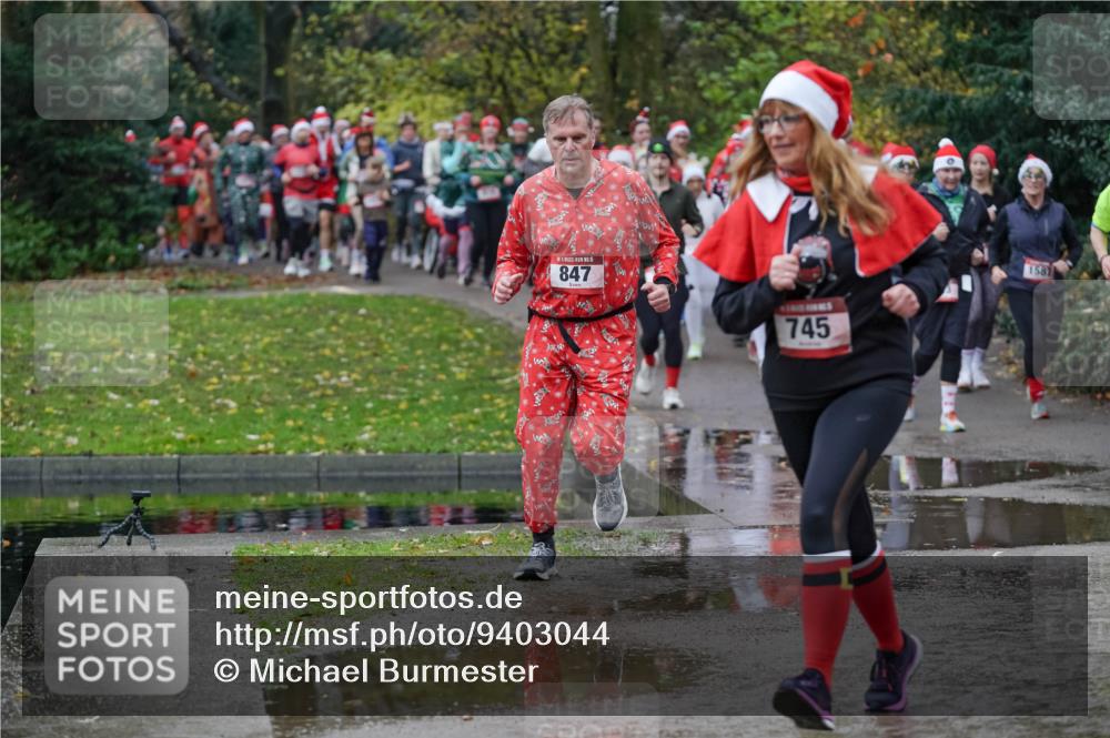 07.12.2025 - St. Pauli X-Mass-Run No. 15 Michael Burmester http://msf.ph/oto/9403044 07.12.2025 10:45:16 Laufen 15, 847, 745, 1587 meine-sportfotos.de