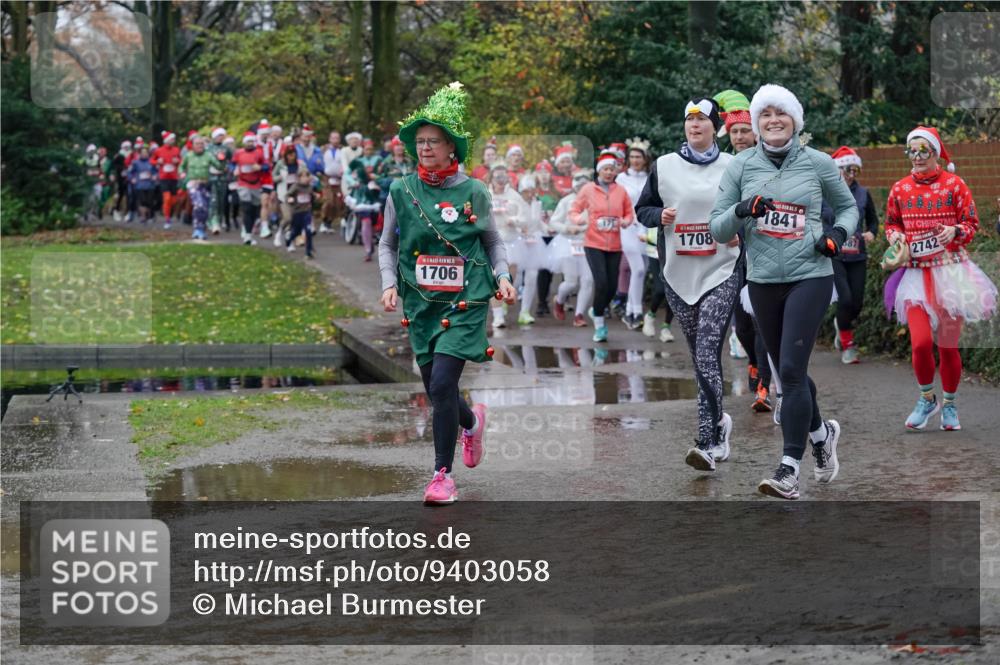 07.12.2025 - St. Pauli X-Mass-Run No. 15 Michael Burmester http://msf.ph/oto/9403058 07.12.2025 10:45:19 Laufen 5, 1706, 1708, 1841, 587, 2742 meine-sportfotos.de