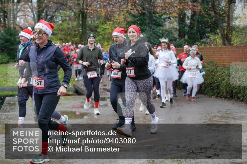 07.12.2025 - St. Pauli X-Mass-Run No. 15 Michael Burmester http://msf.ph/oto/9403080 07.12.2025 10:45:24 Laufen 1587, 190, 361, 395 meine-sportfotos.de