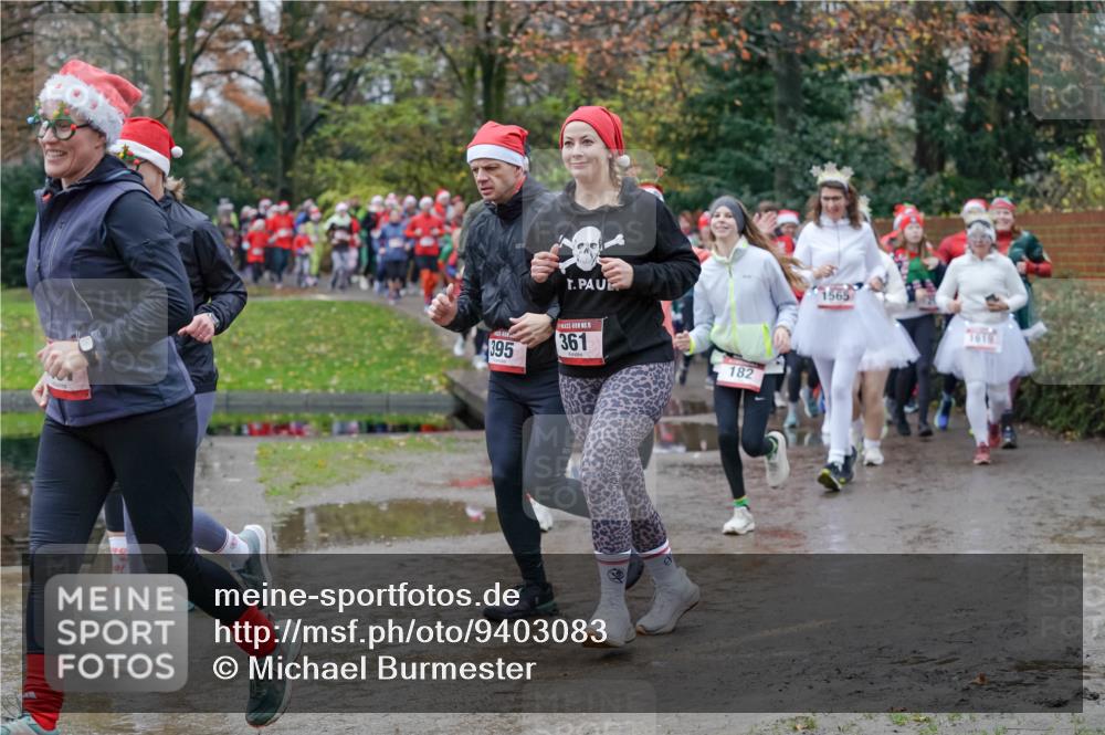 07.12.2025 - St. Pauli X-Mass-Run No. 15 Michael Burmester http://msf.ph/oto/9403083 07.12.2025 10:45:24 Laufen 0, 01, 395, 15, 361, 182, 1565 meine-sportfotos.de