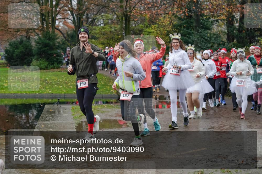 07.12.2025 - St. Pauli X-Mass-Run No. 15 Michael Burmester http://msf.ph/oto/9403090 07.12.2025 10:45:26 Laufen 190, 182, 1565, 1619, 1295 meine-sportfotos.de
