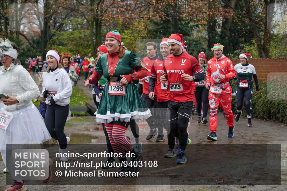 07.12.2025 - St. Pauli X-Mass-Run No. 15 Michael Burmester http://msf.ph/oto/9403108 07.12.2025 10:45:29 Laufen 519, 1697, 1298, 458, 10, 15, 45, 4585, 819, 669, 667 meine-sportfotos.de