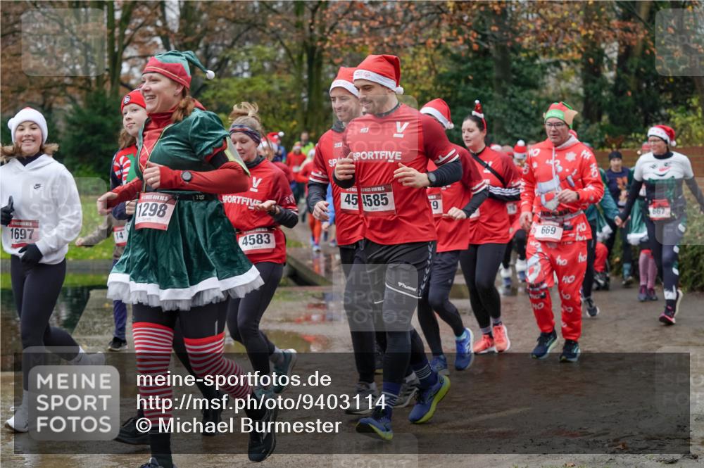 07.12.2025 - St. Pauli X-Mass-Run No. 15 Michael Burmester http://msf.ph/oto/9403114 07.12.2025 10:45:30 Laufen 1697, 14, 26, 15, 190, 45, 4585, 1298, 4583, 9, 669, 667 meine-sportfotos.de