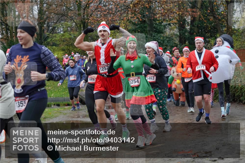 07.12.2025 - St. Pauli X-Mass-Run No. 15 Michael Burmester http://msf.ph/oto/9403142 07.12.2025 10:45:36 Laufen 1355, 1440, 1641, 1252, 1254, 1463, 123, 4471 meine-sportfotos.de