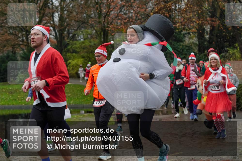 07.12.2025 - St. Pauli X-Mass-Run No. 15 Michael Burmester http://msf.ph/oto/9403155 07.12.2025 10:45:38 Laufen 1235, 397, 1378 meine-sportfotos.de