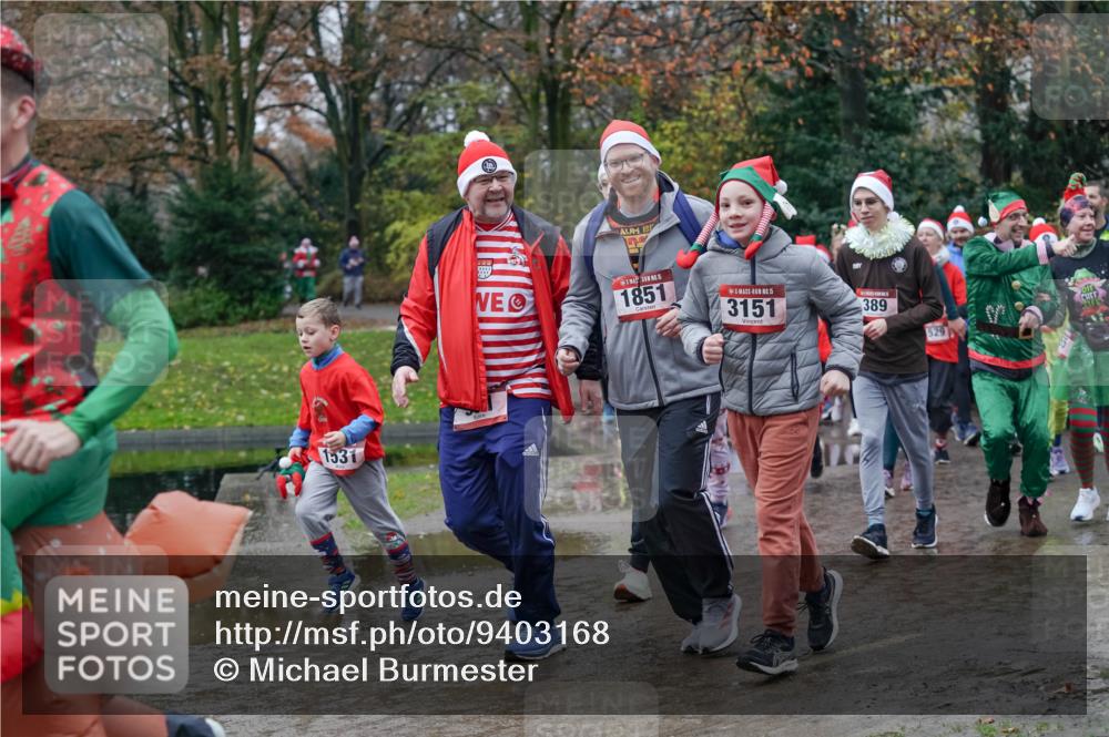 07.12.2025 - St. Pauli X-Mass-Run No. 15 Michael Burmester http://msf.ph/oto/9403168 07.12.2025 10:45:41 Laufen 1531, 1851, 15, 3151, 389, 529 meine-sportfotos.de