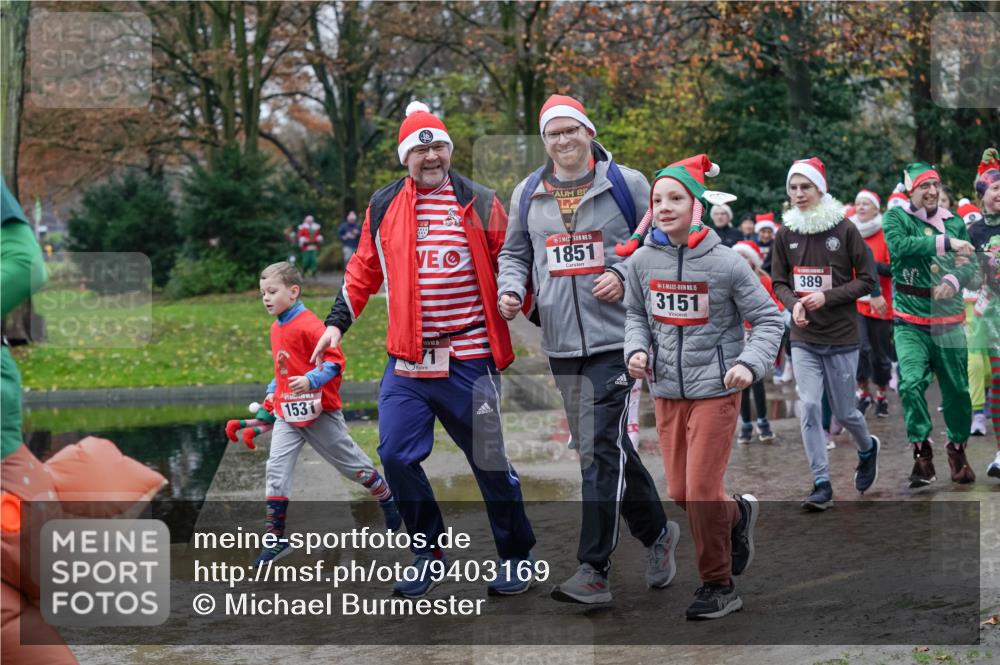 07.12.2025 - St. Pauli X-Mass-Run No. 15 Michael Burmester http://msf.ph/oto/9403169 07.12.2025 10:45:41 Laufen 1531, 15, 1851, 5, 15, 3151, 389 meine-sportfotos.de