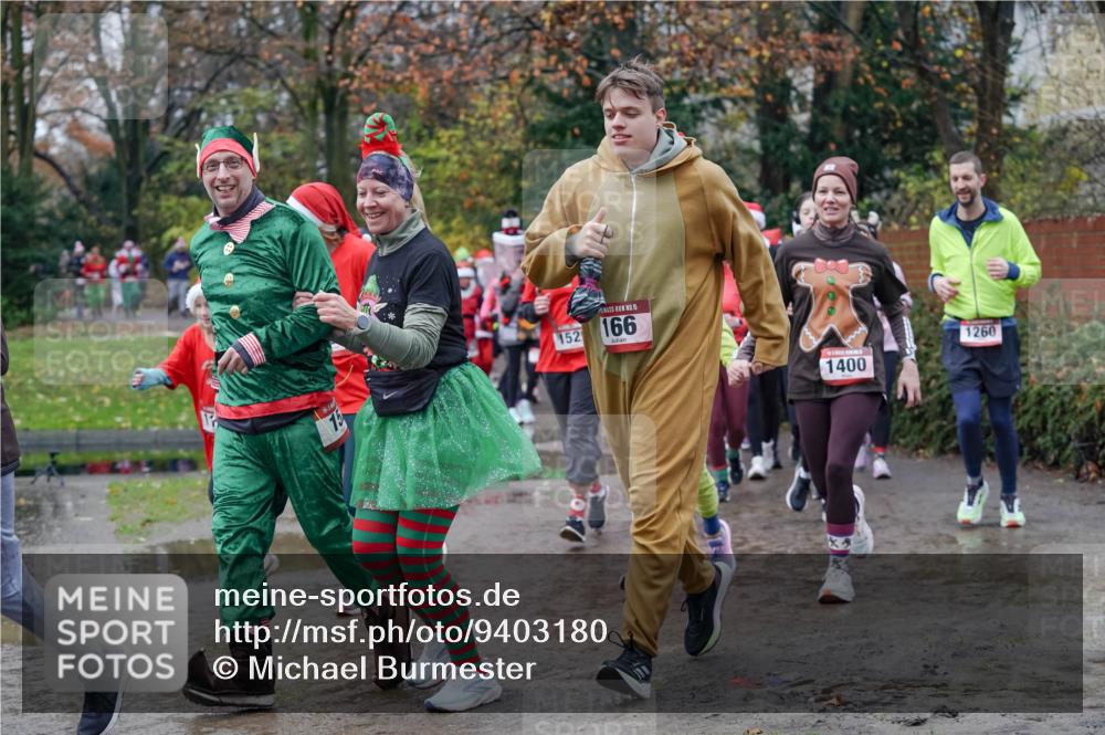 07.12.2025 - St. Pauli X-Mass-Run No. 15 Michael Burmester http://msf.ph/oto/9403180 07.12.2025 10:45:43 Laufen 152, 15, 166, 1400, 1260 meine-sportfotos.de