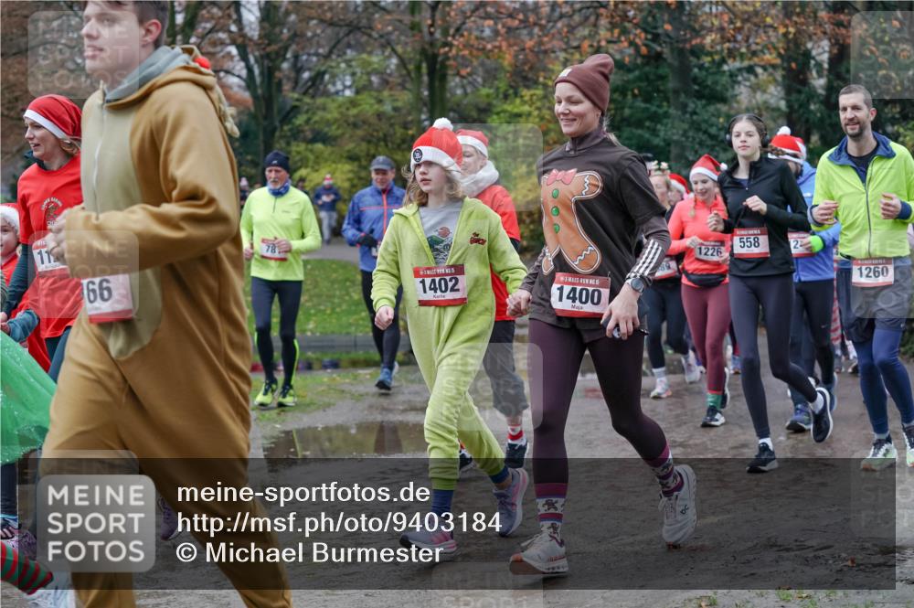 07.12.2025 - St. Pauli X-Mass-Run No. 15 Michael Burmester http://msf.ph/oto/9403184 07.12.2025 10:45:44 Laufen 11, 166, 15, 1402, 15, 1400, 1226, 558, 22, 1260 meine-sportfotos.de
