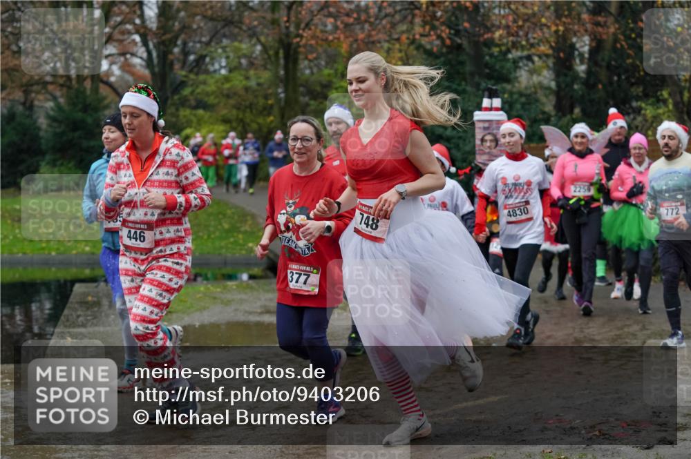 07.12.2025 - St. Pauli X-Mass-Run No. 15 Michael Burmester http://msf.ph/oto/9403206 07.12.2025 10:45:49 Laufen 446, 377, 748, 4830, 2259, 772 meine-sportfotos.de