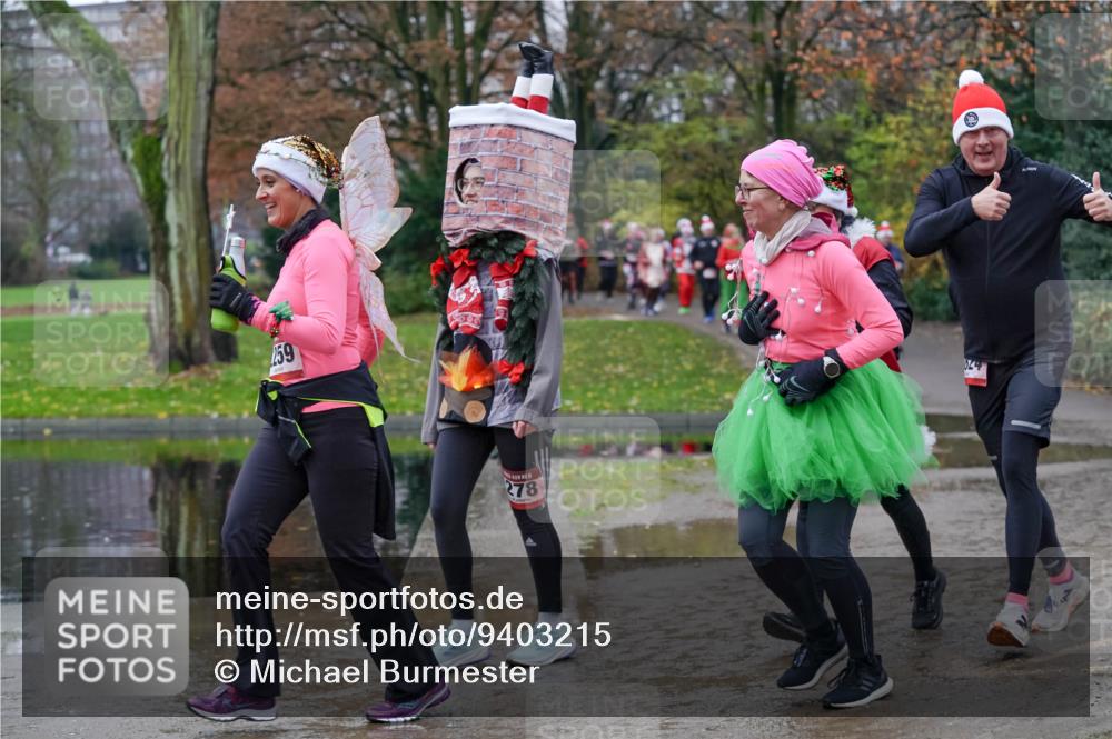 07.12.2025 - St. Pauli X-Mass-Run No. 15 Michael Burmester http://msf.ph/oto/9403215 07.12.2025 10:45:52 Laufen 159, 278, 624 meine-sportfotos.de