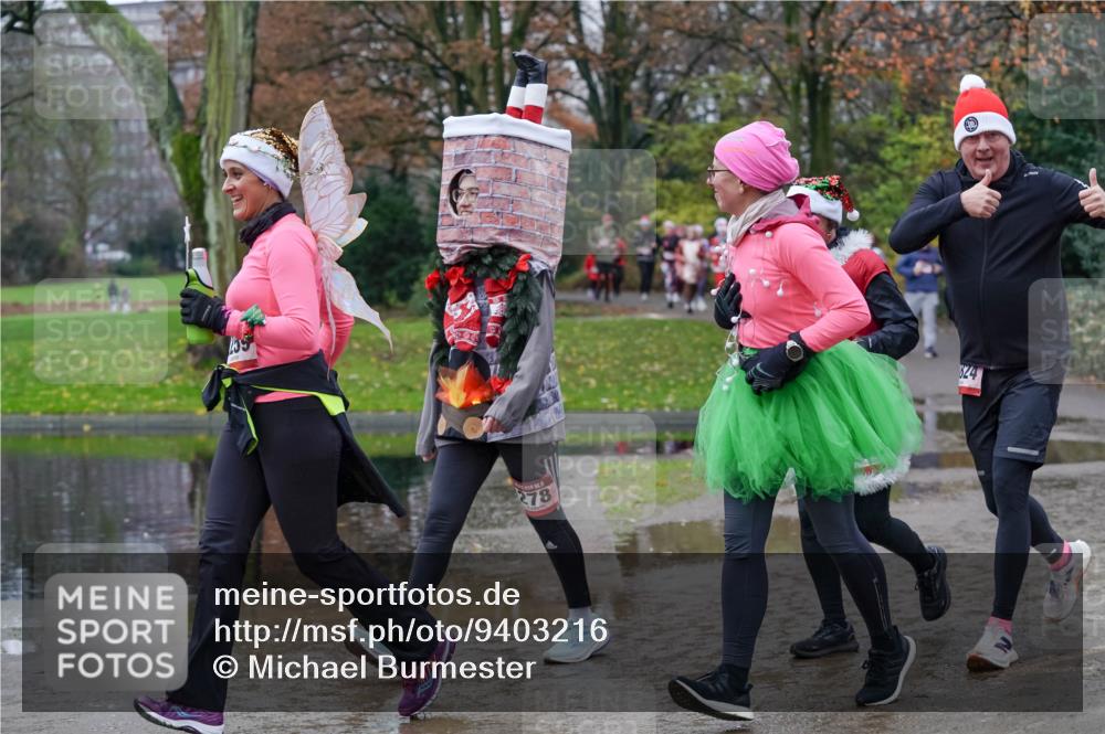 07.12.2025 - St. Pauli X-Mass-Run No. 15 Michael Burmester http://msf.ph/oto/9403216 07.12.2025 10:45:52 Laufen 278, 824 meine-sportfotos.de