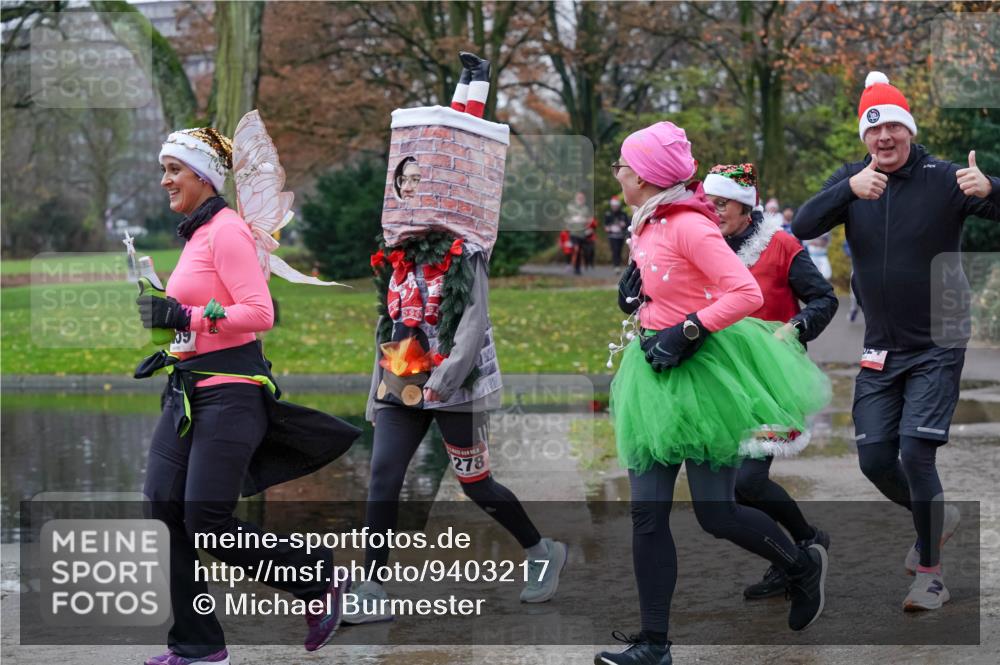 07.12.2025 - St. Pauli X-Mass-Run No. 15 Michael Burmester http://msf.ph/oto/9403217 07.12.2025 10:45:52 Laufen 278 meine-sportfotos.de