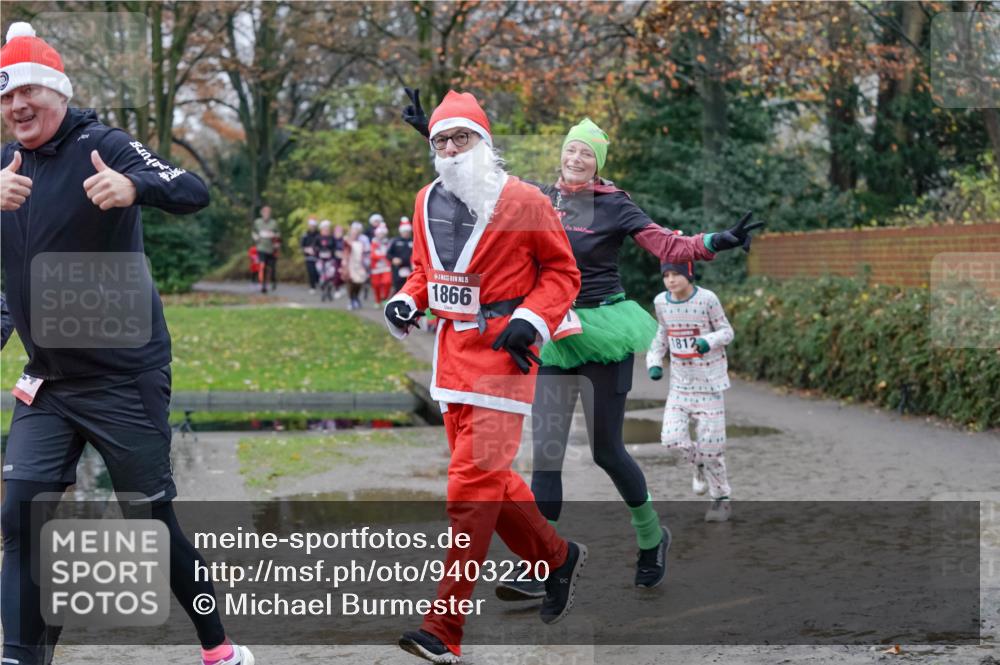 07.12.2025 - St. Pauli X-Mass-Run No. 15 Michael Burmester http://msf.ph/oto/9403220 07.12.2025 10:45:53 Laufen 15, 1866, 1812 meine-sportfotos.de