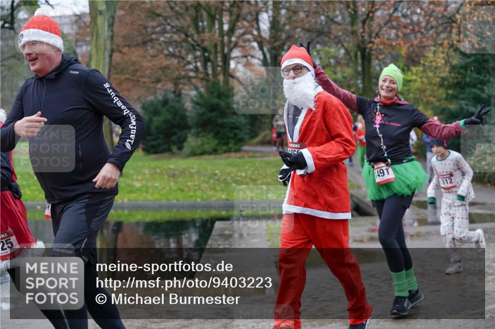07.12.2025 - St. Pauli X-Mass-Run No. 15 Michael Burmester http://msf.ph/oto/9403223 07.12.2025 10:45:53 Laufen 25, 491, 1812 meine-sportfotos.de