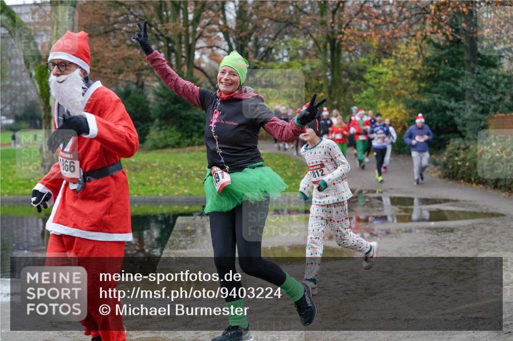 07.12.2025 - St. Pauli X-Mass-Run No. 15 Michael Burmester http://msf.ph/oto/9403224 07.12.2025 10:45:54 Laufen 866, 19, 1812 meine-sportfotos.de