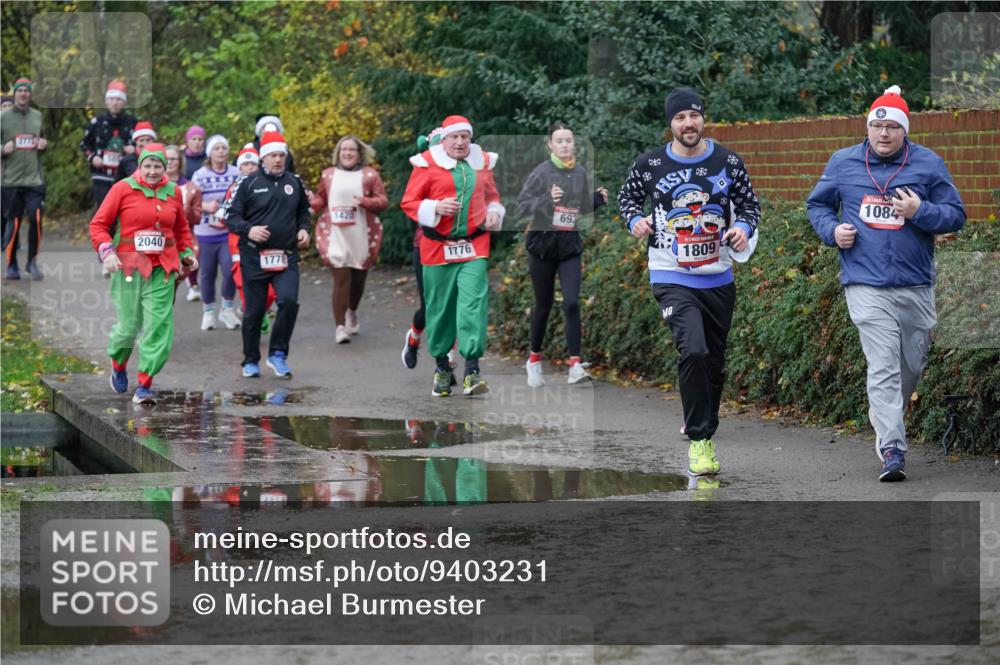 07.12.2025 - St. Pauli X-Mass-Run No. 15 Michael Burmester http://msf.ph/oto/9403231 07.12.2025 10:45:58 Laufen 2773, 2040, 1778, 1420, 1776, 693, 1809, 1084 meine-sportfotos.de