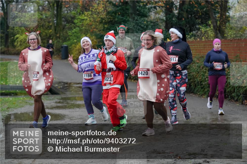 07.12.2025 - St. Pauli X-Mass-Run No. 15 Michael Burmester http://msf.ph/oto/9403272 07.12.2025 10:46:09 Laufen 22, 1186, 15, 423, 15, 1420, 511, 502 meine-sportfotos.de