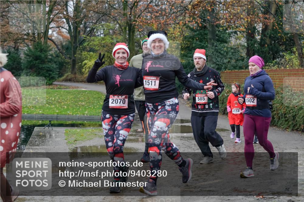 07.12.2025 - St. Pauli X-Mass-Run No. 15 Michael Burmester http://msf.ph/oto/9403280 07.12.2025 10:46:11 Laufen 2070, 1511, 585, 1114, 1502 meine-sportfotos.de
