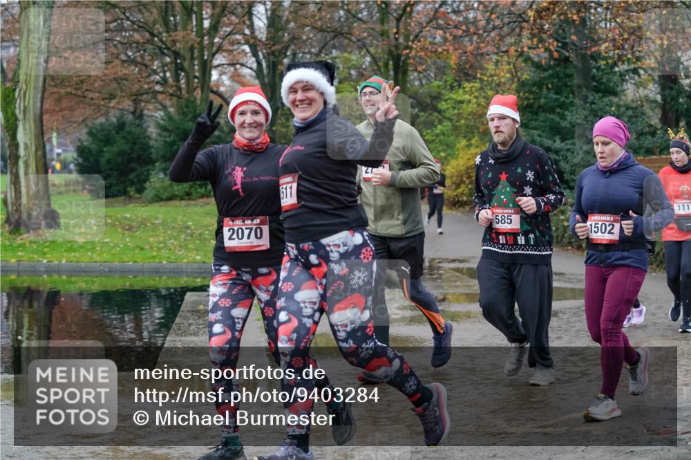 07.12.2025 - St. Pauli X-Mass-Run No. 15 Michael Burmester http://msf.ph/oto/9403284 07.12.2025 10:46:11 Laufen 2070, 511, 7711, 585, 1502, 111 meine-sportfotos.de