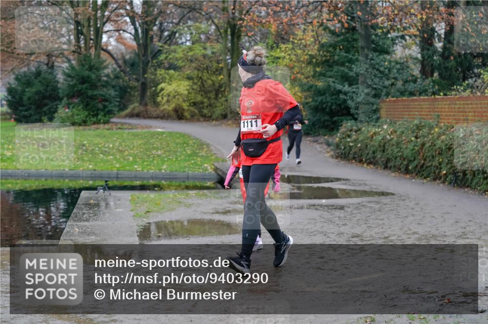 07.12.2025 - St. Pauli X-Mass-Run No. 15 Michael Burmester http://msf.ph/oto/9403290 07.12.2025 10:46:13 Laufen 1111 meine-sportfotos.de