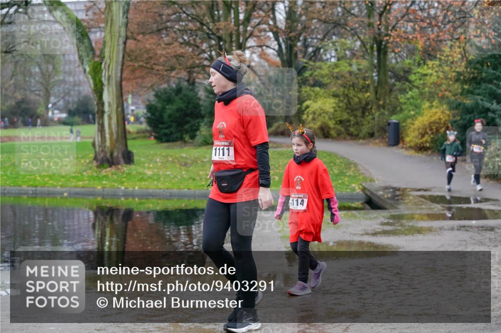 07.12.2025 - St. Pauli X-Mass-Run No. 15 Michael Burmester http://msf.ph/oto/9403291 07.12.2025 10:46:15 Laufen 1111, 114 meine-sportfotos.de