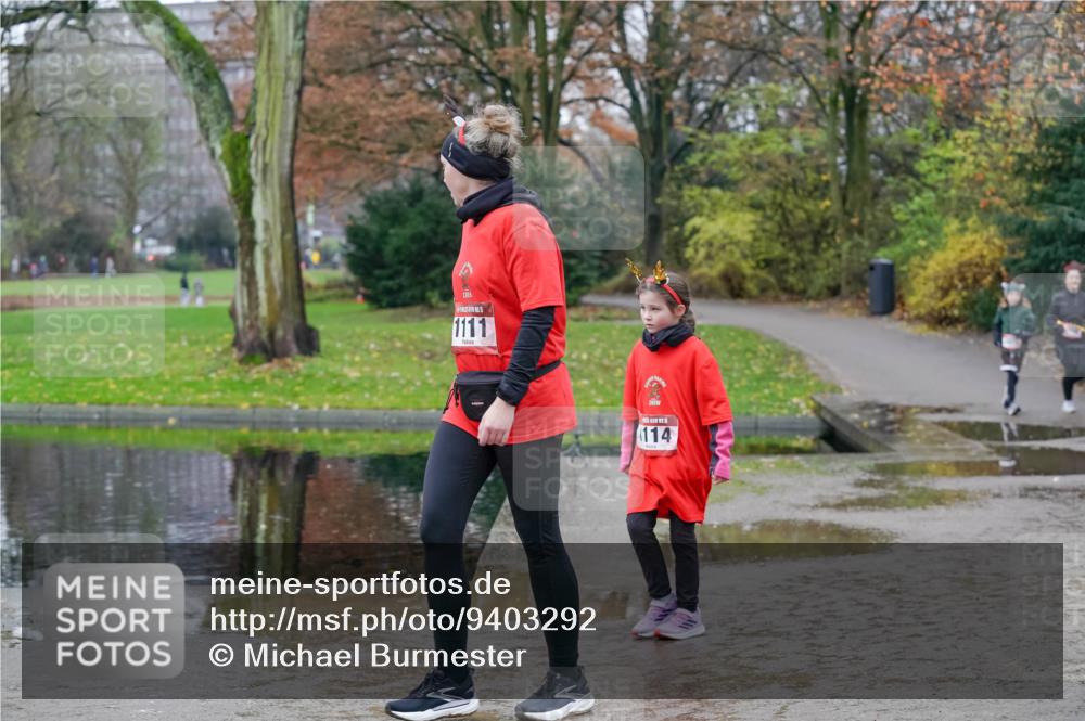 07.12.2025 - St. Pauli X-Mass-Run No. 15 Michael Burmester http://msf.ph/oto/9403292 07.12.2025 10:46:15 Laufen 1111, 114 meine-sportfotos.de