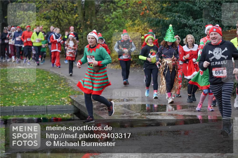 07.12.2025 - St. Pauli X-Mass-Run No. 15 Michael Burmester http://msf.ph/oto/9403317 07.12.2025 10:46:36 Laufen 77, 694 meine-sportfotos.de