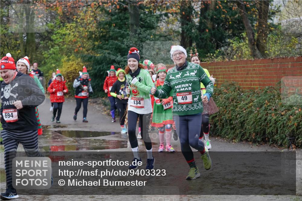 07.12.2025 - St. Pauli X-Mass-Run No. 15 Michael Burmester http://msf.ph/oto/9403323 07.12.2025 10:46:38 Laufen 694, 134, 1147, 49 meine-sportfotos.de