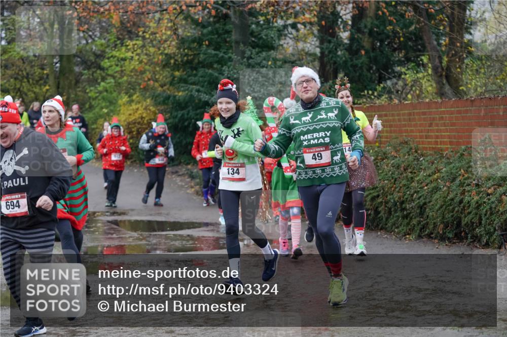 07.12.2025 - St. Pauli X-Mass-Run No. 15 Michael Burmester http://msf.ph/oto/9403324 07.12.2025 10:46:38 Laufen 694, 134, 49, 14 meine-sportfotos.de