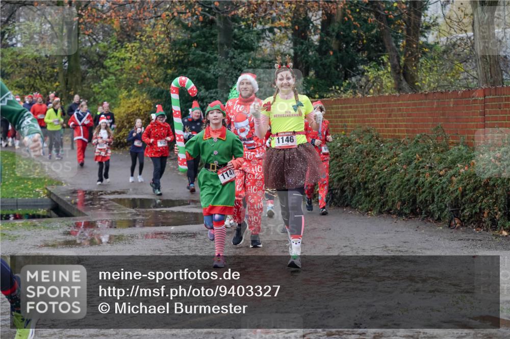 07.12.2025 - St. Pauli X-Mass-Run No. 15 Michael Burmester http://msf.ph/oto/9403327 07.12.2025 10:46:39 Laufen 442, 1147, 10, 1146 meine-sportfotos.de