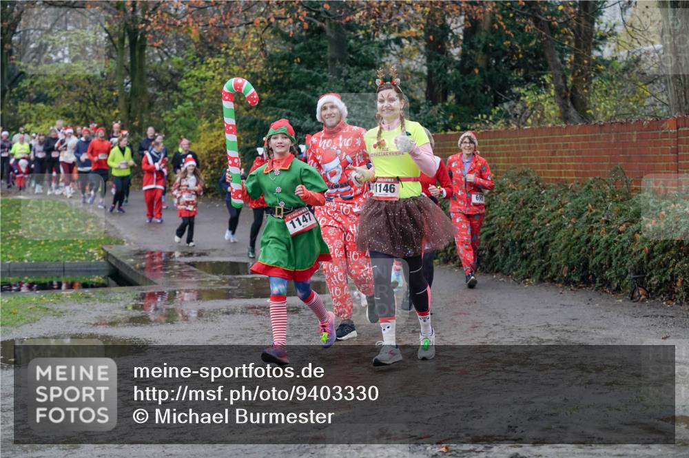 07.12.2025 - St. Pauli X-Mass-Run No. 15 Michael Burmester http://msf.ph/oto/9403330 07.12.2025 10:46:40 Laufen 1147, 1146, 695 meine-sportfotos.de