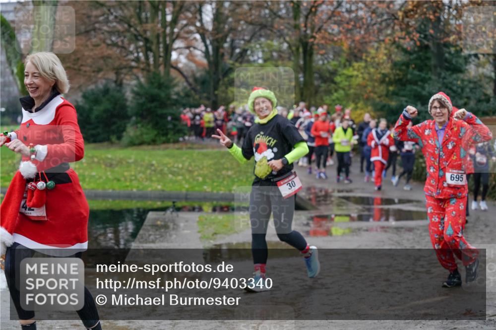 07.12.2025 - St. Pauli X-Mass-Run No. 15 Michael Burmester http://msf.ph/oto/9403340 07.12.2025 10:46:43 Laufen 30, 695 meine-sportfotos.de