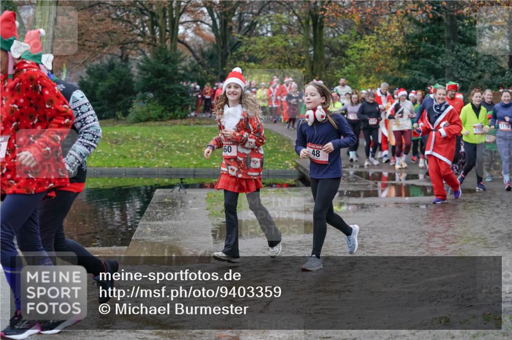 07.12.2025 - St. Pauli X-Mass-Run No. 15 Michael Burmester http://msf.ph/oto/9403359 07.12.2025 10:46:48 Laufen 60, 48, 1700, 800, 1175 meine-sportfotos.de