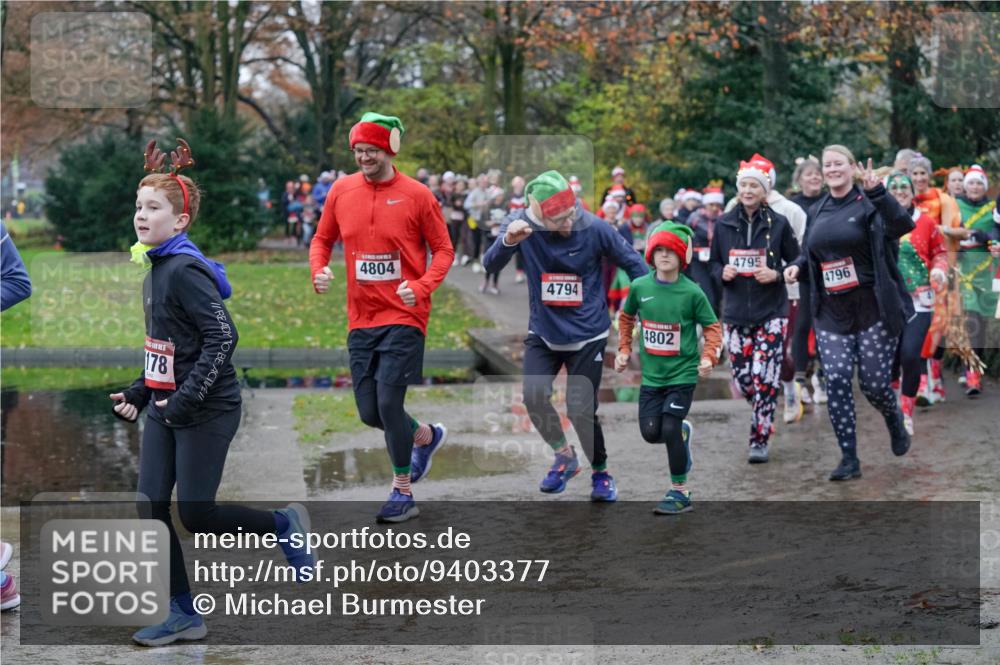 07.12.2025 - St. Pauli X-Mass-Run No. 15 Michael Burmester http://msf.ph/oto/9403377 07.12.2025 10:46:53 Laufen 178, 4804, 4794, 4802, 4795, 4796 meine-sportfotos.de