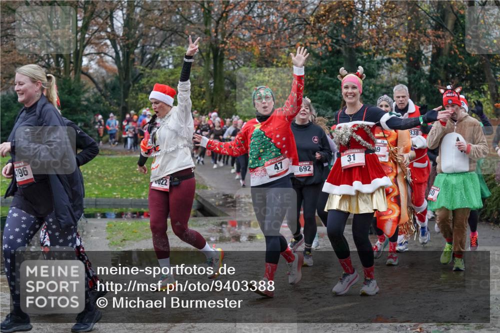 07.12.2025 - St. Pauli X-Mass-Run No. 15 Michael Burmester http://msf.ph/oto/9403388 07.12.2025 10:46:55 Laufen 796, 22, 1, 47, 692, 31, 338, 30 meine-sportfotos.de