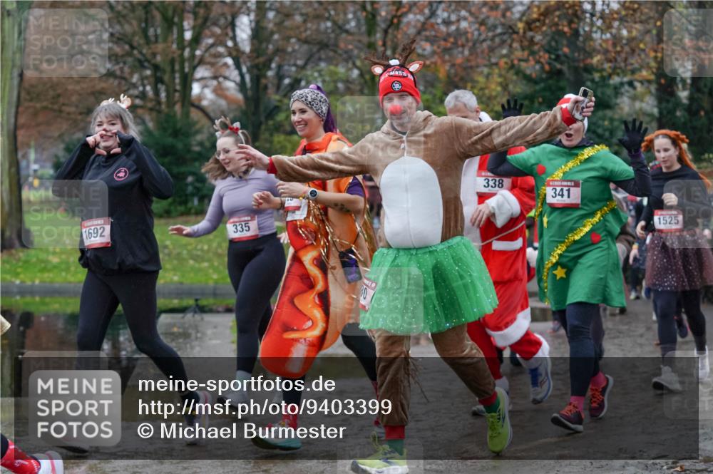 07.12.2025 - St. Pauli X-Mass-Run No. 15 Michael Burmester http://msf.ph/oto/9403399 07.12.2025 10:46:57 Laufen 1692, 335, 338, 341, 1525 meine-sportfotos.de