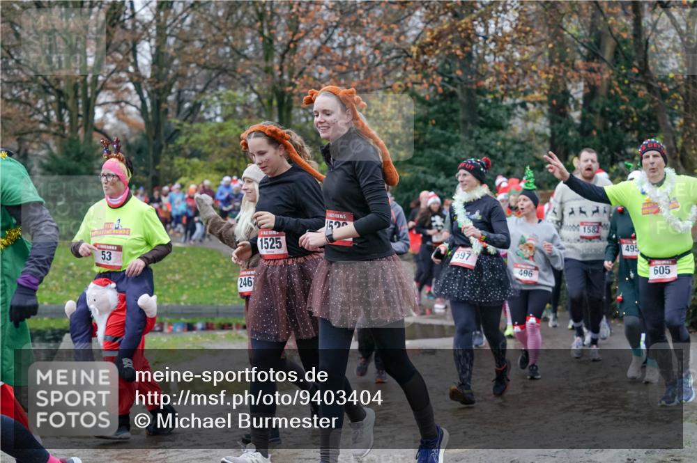 07.12.2025 - St. Pauli X-Mass-Run No. 15 Michael Burmester http://msf.ph/oto/9403404 07.12.2025 10:46:59 Laufen 53, 53, 1525, 52, 246, 225, 597, 496, 1582, 495, 605 meine-sportfotos.de