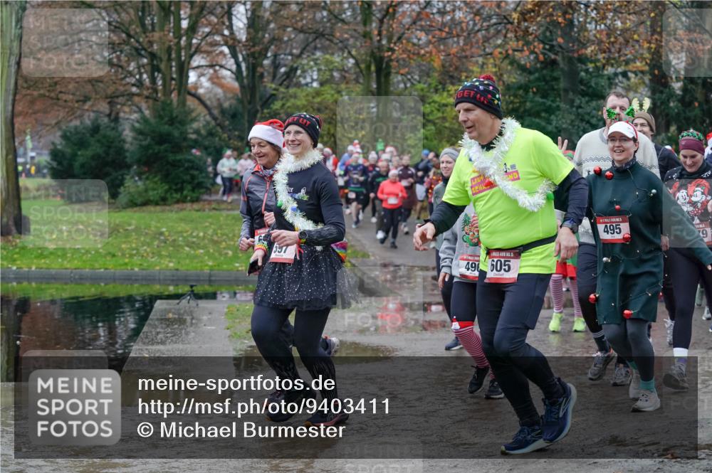 07.12.2025 - St. Pauli X-Mass-Run No. 15 Michael Burmester http://msf.ph/oto/9403411 07.12.2025 10:47:00 Laufen 15, 49, 605, 495, 9 meine-sportfotos.de