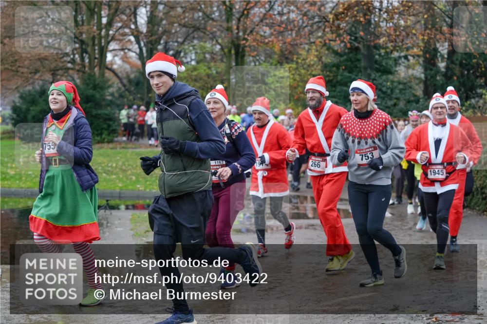 07.12.2025 - St. Pauli X-Mass-Run No. 15 Michael Burmester http://msf.ph/oto/9403422 07.12.2025 10:47:03 Laufen 755, 1163, 266, 753, 1945 meine-sportfotos.de
