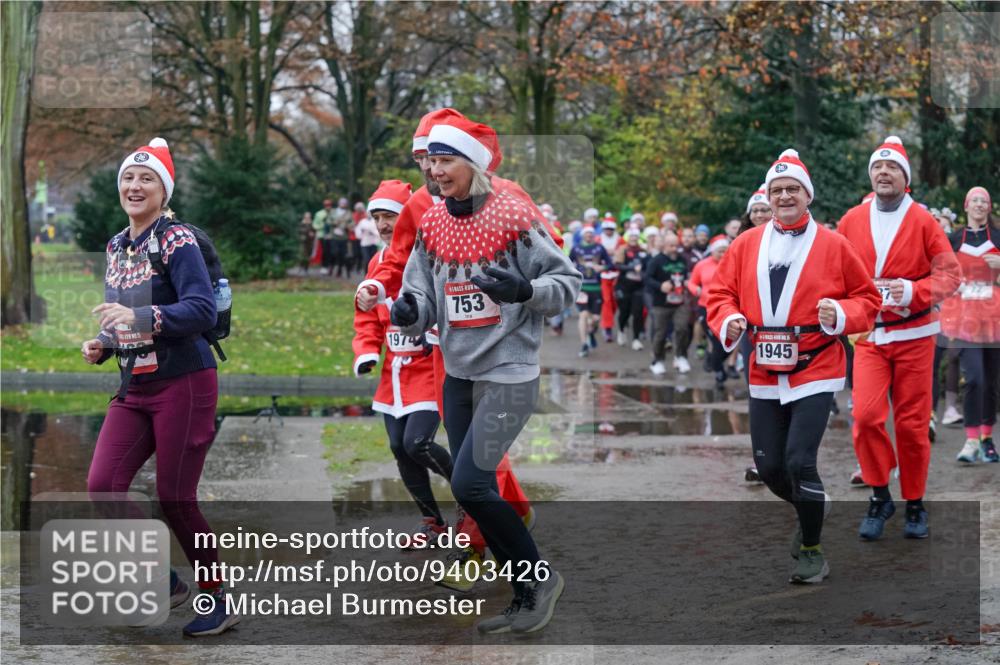07.12.2025 - St. Pauli X-Mass-Run No. 15 Michael Burmester http://msf.ph/oto/9403426 07.12.2025 10:47:04 Laufen 1974, 753, 1945, 0 meine-sportfotos.de