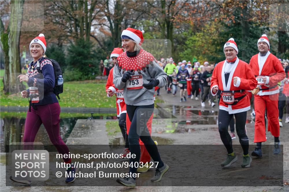 07.12.2025 - St. Pauli X-Mass-Run No. 15 Michael Burmester http://msf.ph/oto/9403427 07.12.2025 10:47:04 Laufen 1163, 1974, 15, 753, 1945, 187 meine-sportfotos.de